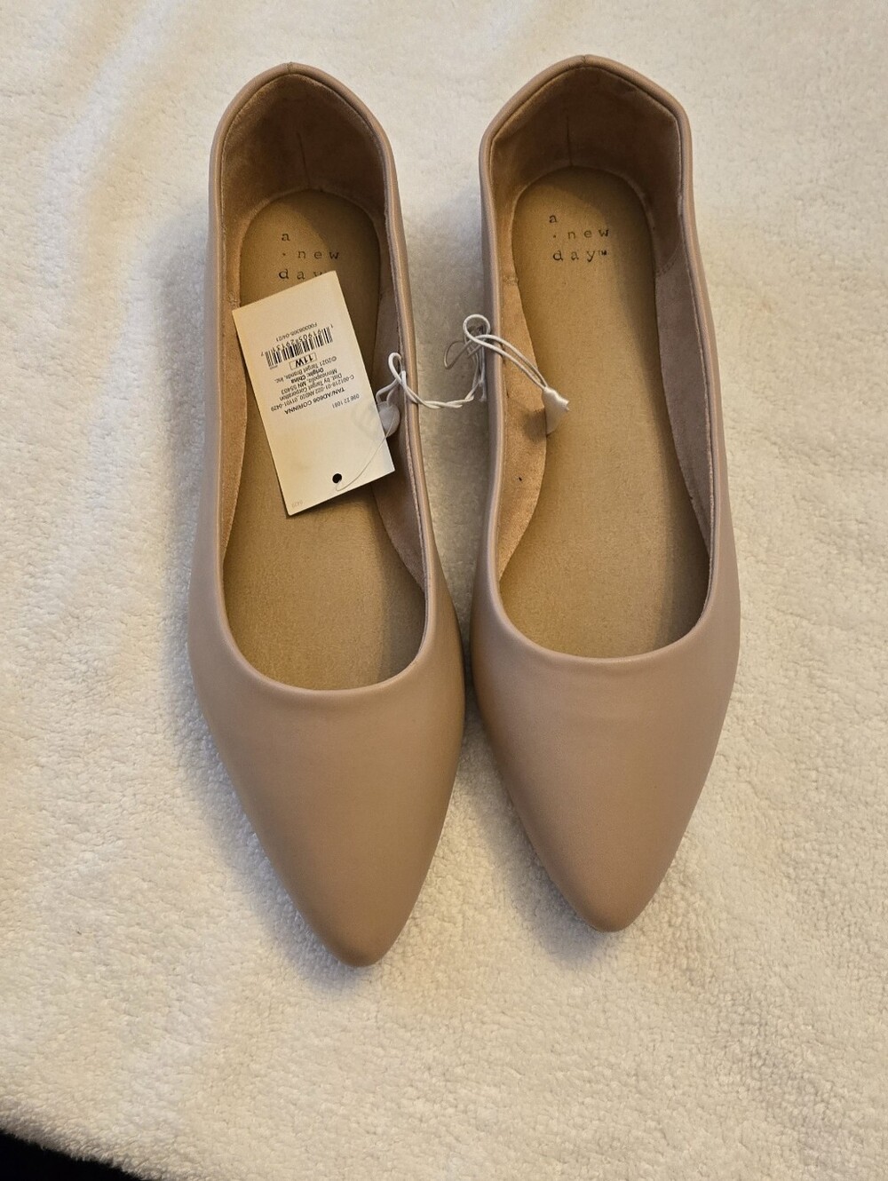 NWT A New Day Women's Nude Pointed Toe Ballet Flats Size 11 Wide Width